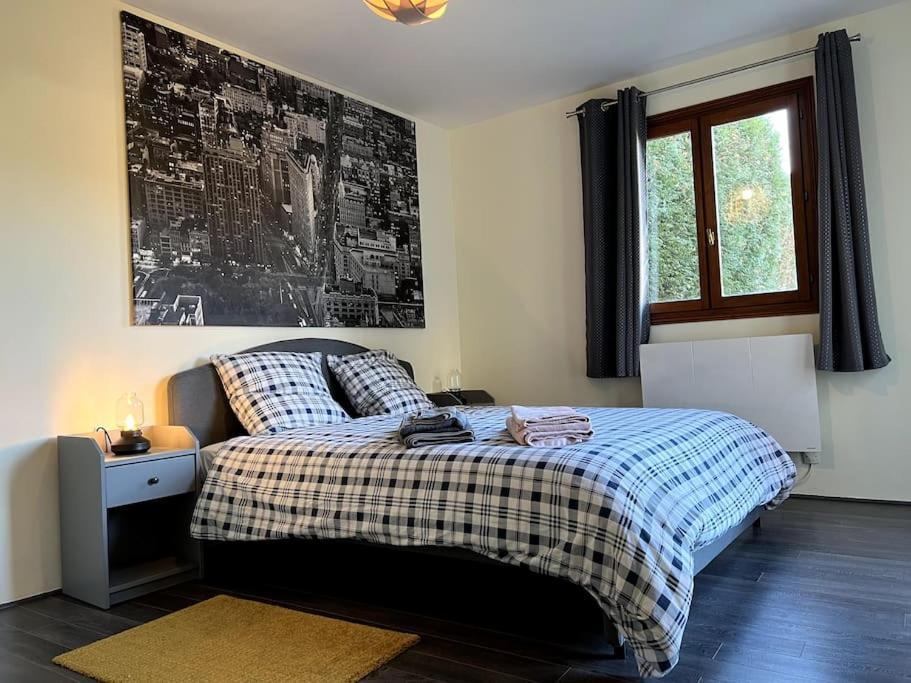 Appartement Calme Au Coeur Du Jardin Violaines Exterior foto